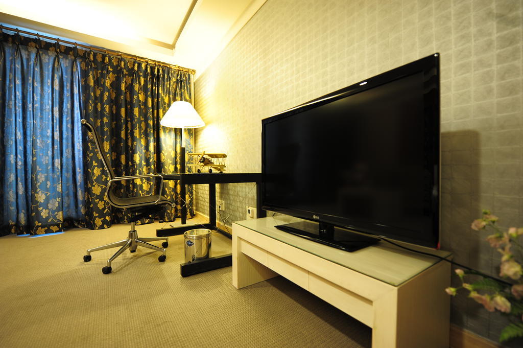 Cheonan Metro Tourist Hotel Quarto foto