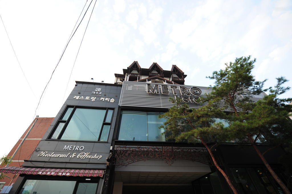 Cheonan Metro Tourist Hotel Exterior foto