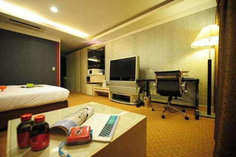 Cheonan Metro Tourist Hotel Exterior foto