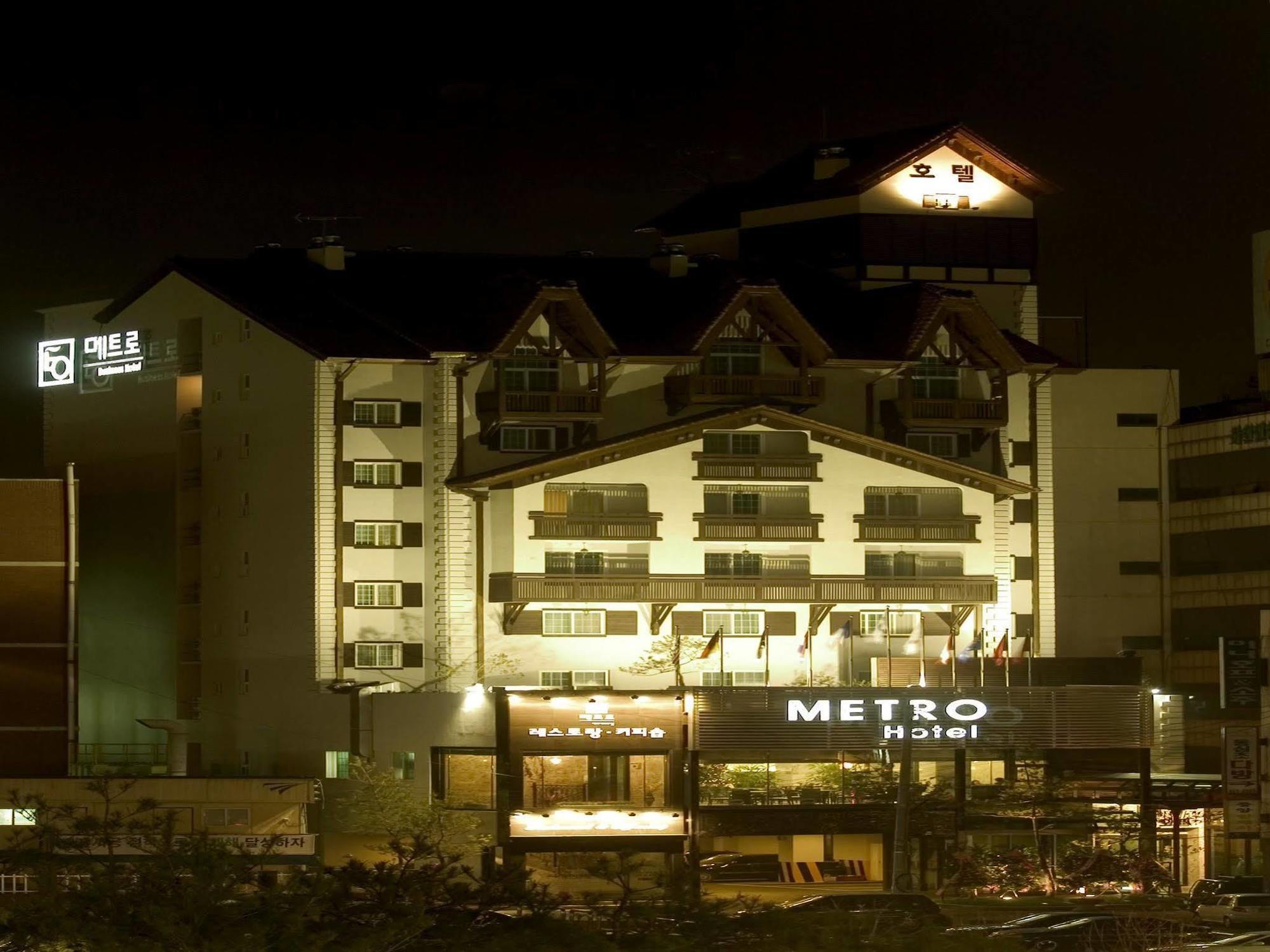 Cheonan Metro Tourist Hotel Exterior foto
