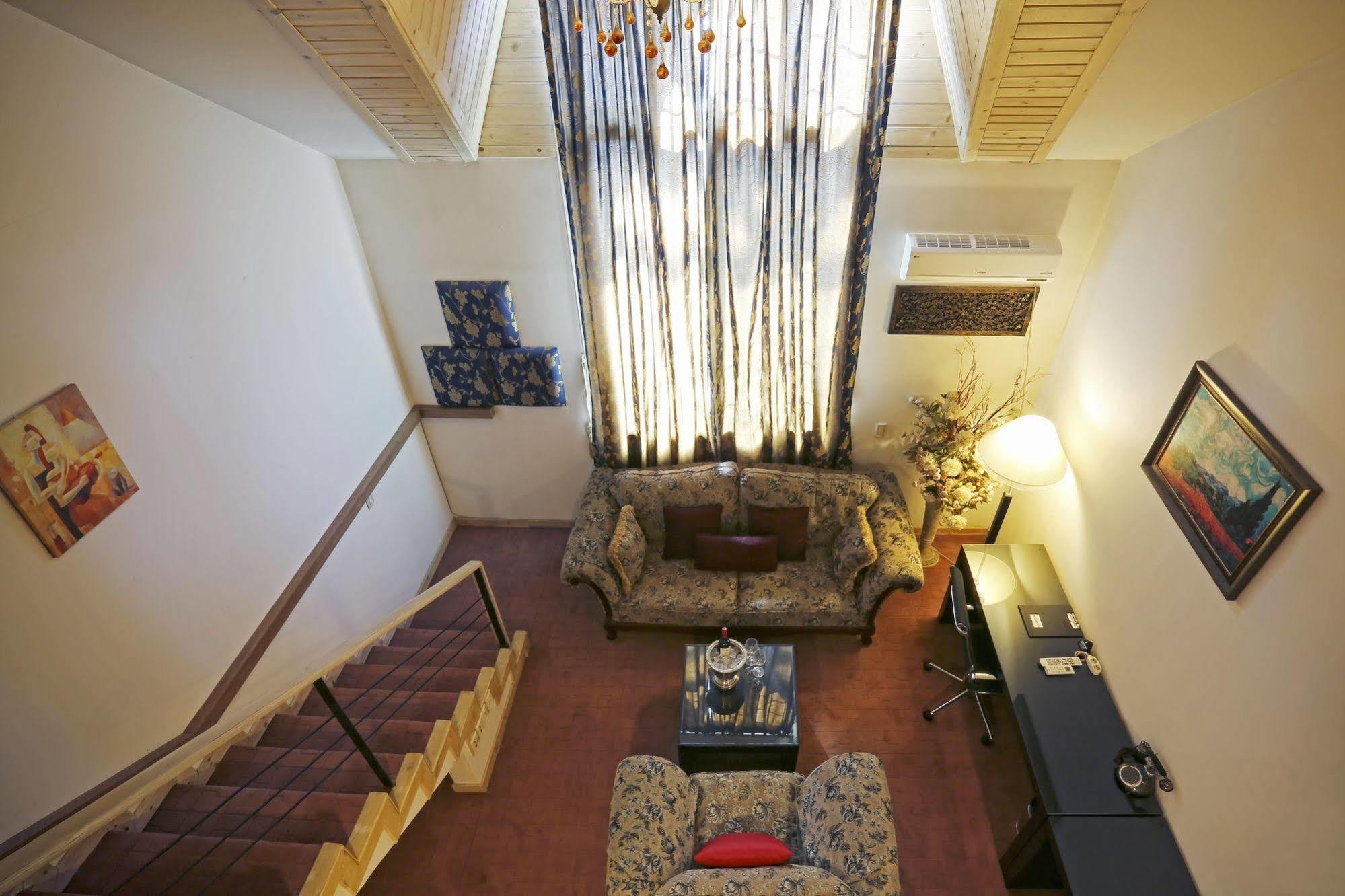 Cheonan Metro Tourist Hotel Exterior foto